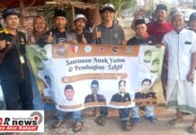 Ramadhan Berkah Korps Indonesia Muda DPK Teluknaga Bagikan 300 Takjil dan Santunan Anak Yatim