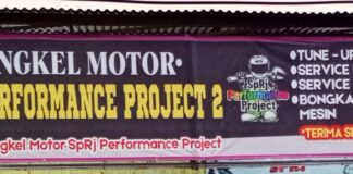 Bulan Ramadhan Penuh Berkah, Komunitas Mobil NNC Community Berbagi Takjil di Bengkel SPRJ