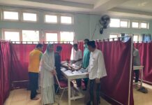 PONDOK PESANTREN SHOHIBUL MUSLIMIN Mengadakan Acara Sosial SUNATAN MASAL Untuk Keluarga Kurang Mampu di Pondok Pesantren