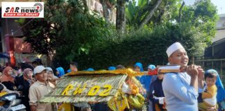 Pawai dongdang warnai 10 muharam yang dinanti warga cimande hilir