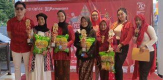 Lomba Menyanyi Pesta Rakyat Merah Putih Ciplaz Depok