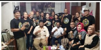 Zoom Meeting Rapat Konsolidasi Rakernas dan Munas JWI-Partai PADI di Jakarta