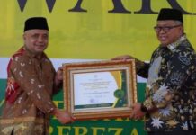 Dr.H.Marwan Hamami Raih Penghargaan Sebagai Tokoh penggerak ZIS dalam acara Baznas Award Th 2025