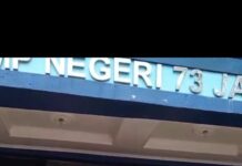 Alisha Kelas 8A Berpidato di Acara Ulang Tahun SMPN 73 Jakarta