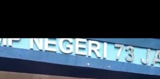 Alisha Kelas 8A Berpidato di Acara Ulang Tahun SMPN 73 Jakarta