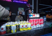Tegakkan Perda, Satpol PP Tangsel Sita Ratusan Botol Miras