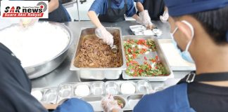 MBG Jadi Jalan Rezeki Ahmad Pemuda Lulusan SMP di Bogor, Terima Gaji Rp 90 Ribu per Hari