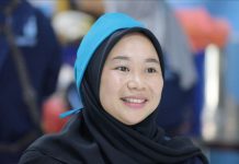 MBG Jadi Berkah Keluarga: Ibu Bekerja di Dapur, Anak Dapat Asupan Bergizi Gratis