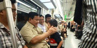 Prabowo Setujui Tambah 30 Rangkaian Baru KRL: Untuk Rakyat, Saya Tak Ragu!