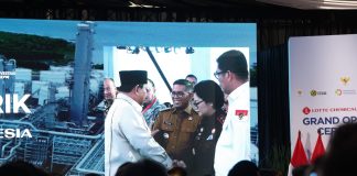 Presiden Prabowo Resmikan Pabrik Petrokimia Terbesar Asia Tenggara, Tegaskan Pentingnya Kepercayaan Investor