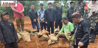 PELETAKAN BATU PERTAMA PEMBANGUNAN GERAI KOPERASI MERAH PUTIH DI DESA SUKAHARJA