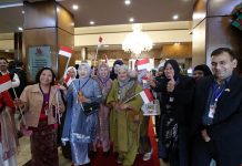 Ibu-ibu WNI di Pakistan Kompak Sambut Prabowo: Dunia Lihat Indonesia Bermartabat