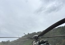 Saat Air Jadi Landasan, Manuver Ekstrem Heli TNI AU Mendarat di Aliran Sungai untuk Jangkau Warga Gayo Lues Aceh