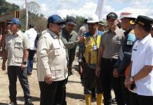 Tutup Tahun di Lokasi Bencana, Prabowo Cek Langsung Jembatan Sungai Garoga Pastikan Akses Tapteng–Tapsel Pulih