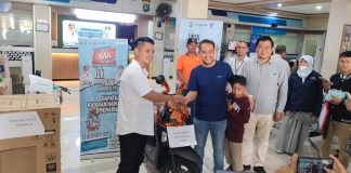 Samsat Ciputat Mengelar Pemenang Hadiah Gebyar Pajak 2025