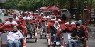 Becak Listrik dari Prabowo, Harapan Baru bagi Para Penarik Lansia di Trenggalek