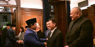 Prabowo Tiba di Inggris, Bakal Bertemu Raja Charles III dan PM Starmer
