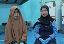 Penyandang Tunarungu Wicara Jadi Pegawai Dapur MBG: Program Ini Sangat Bermanfaat Bagi Kami