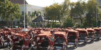 Berkat Becak Listrik Gratis dari Prabowo, Penarik di Ngawi Tak Perlu Lelah Mengayuh Lagi