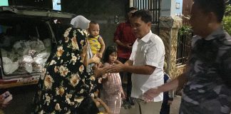 Legislator Gerindra Serap Aspirasi Warga Pulogadung, Salurkan Bantuan Kursi Roda dan Sampaikan Salam Prabowo