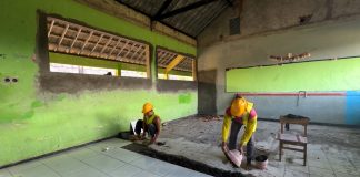 Revitalisasi SMPN 3 Jiken oleh Pemerintah Buka Lapangan Kerja Bagi Warga, Hidupkan Ekonomi Keluarga