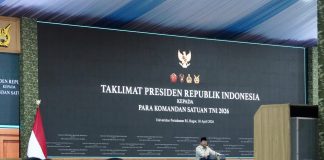 Prabowo Dorong Soliditas dan Kebersamaan Antar-Matra saat Taklimat Dansat TNI 2026