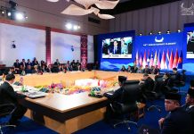 Prabowo Ajak ASEAN Kebut Pengembangan Energi Terbarukan dan Jaringan Listrik Trans Borneo