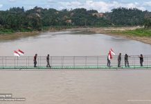 Berkat Jembatan Gantung 240 Meter, Pelajar Aceh Tamiang Kini Bisa Berangkat Sekolah dengan Mudah