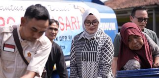 Legislator Partai GerindraSalurkan Bantuan Air Bersih untuk Warga Terdampak Kekeringan di Kabupaten Bekasi