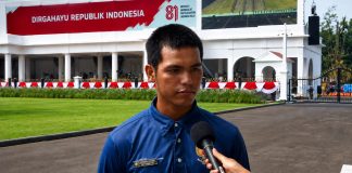 Bangga Gabung Paskibraka, Nasionalisme Fatih Bergelora Kibarkan Sang Merah Putih di Istana