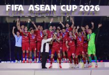 Momen Prabowo Angkat Trofi FIFA ASEAN Cup 2026 Bareng Timnas Indonesia